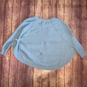 Cropped long sleeve knitted shirt
